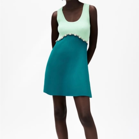 Zara dress - Picture 2 of 2